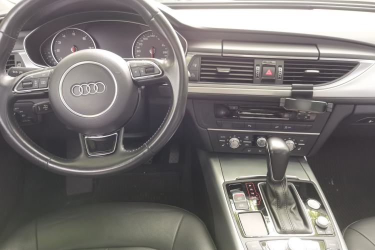 Used Audi A6 2018 3.0T allroad quattro Center Console