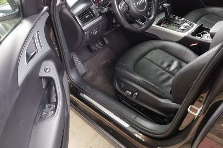 Used Audi A6 2018 3.0T allroad quattro Driver Seat