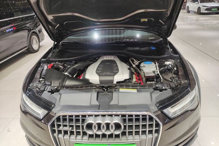 Used Audi A6 2018 3.0T allroad quattro Engine Bay