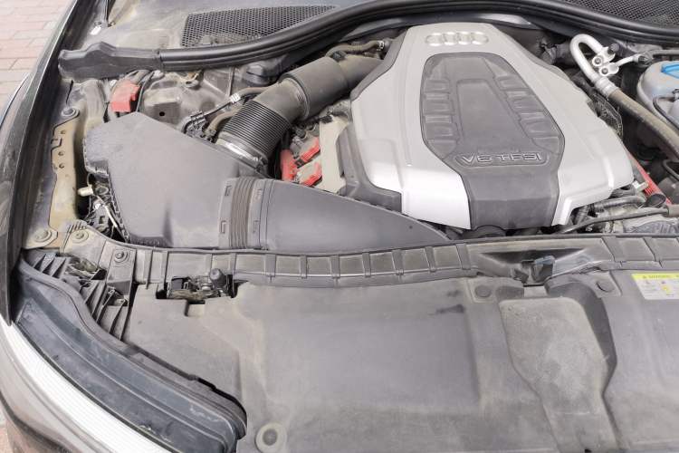 Used Audi A6 2018 3.0T allroad quattro Engine Bay Right