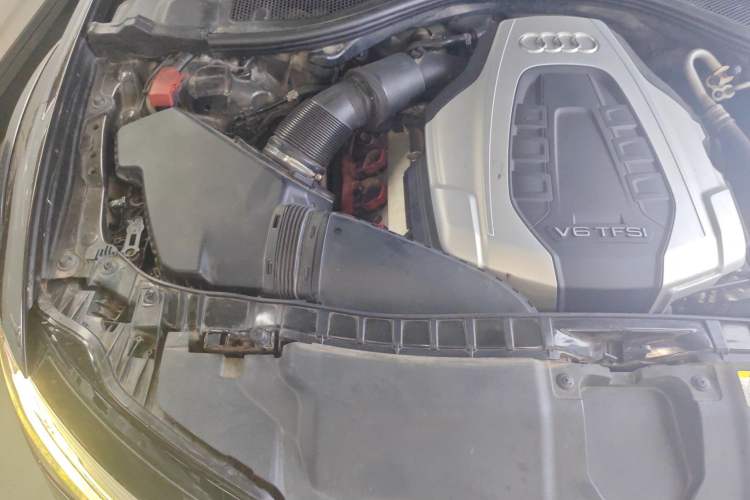 Used Audi A6 2018 3.0T allroad quattro Engine Bay Right