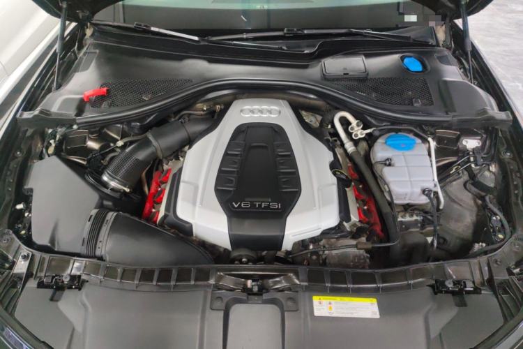 Used Audi A6 2018 3.0T allroad quattro Engine Bay