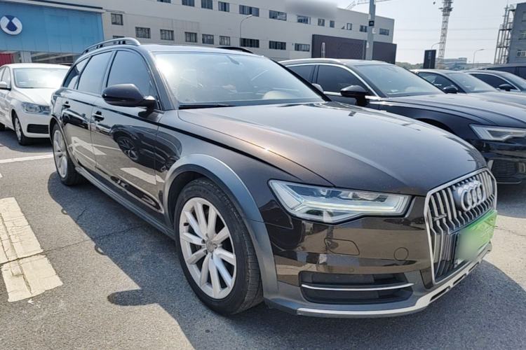Used Audi A6 2018 3.0T allroad quattro Front Right 45 Deg