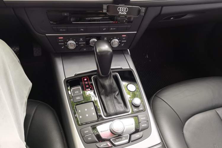 Used Audi A6 2018 3.0T allroad quattro Gear Lever