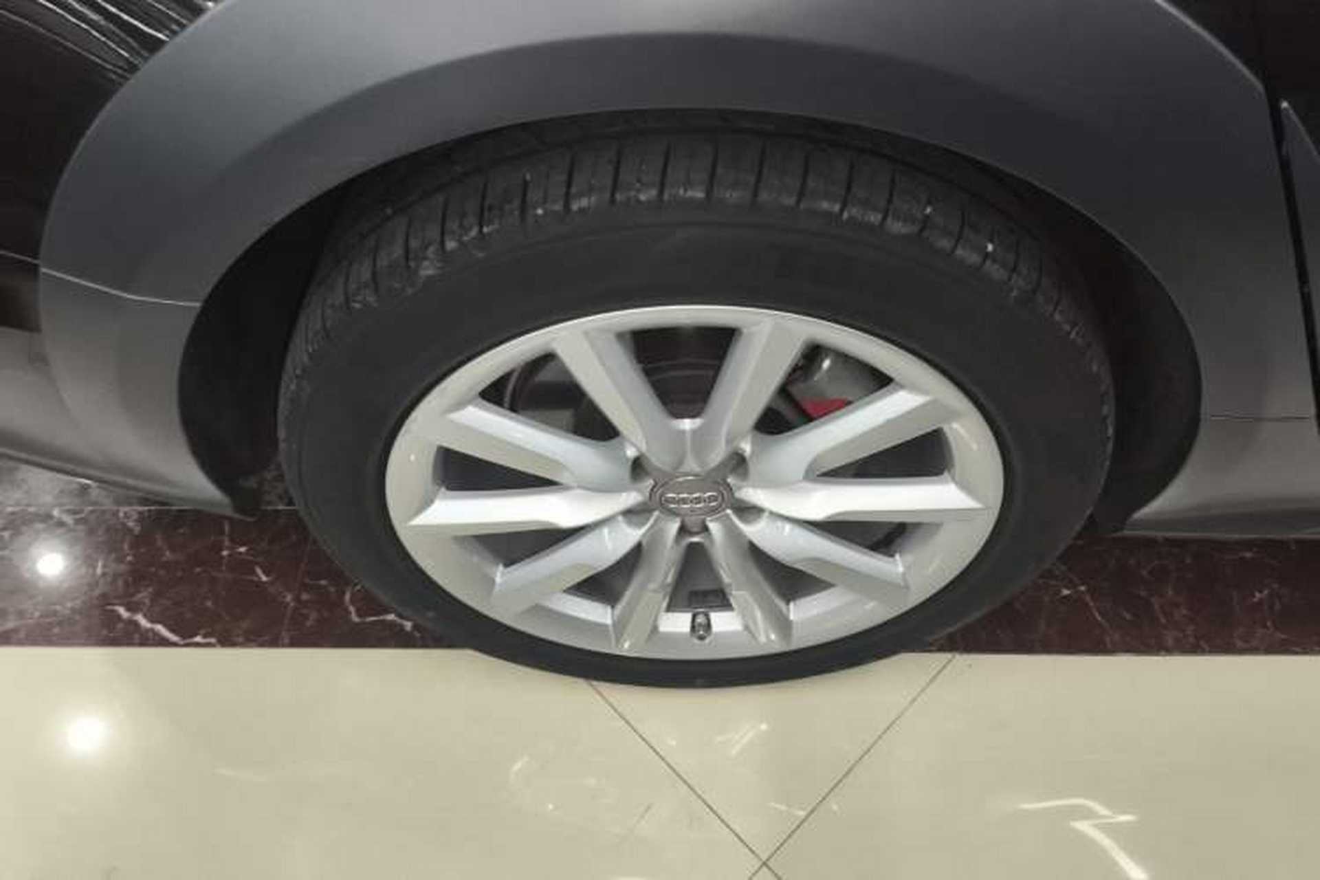 Used Audi A6 2018 3.0T allroad quattro Right Rear Wheel Hub