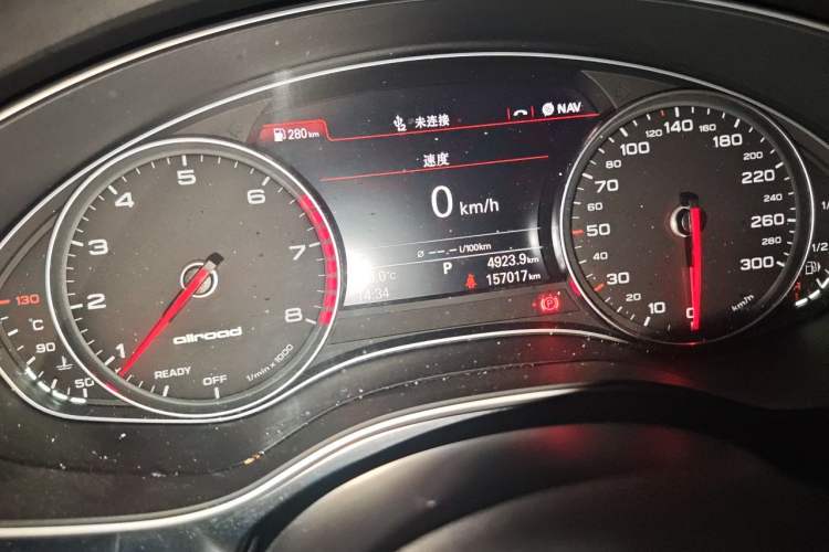 Used Audi A6 2018 3.0T allroad quattro Odometer Close Up