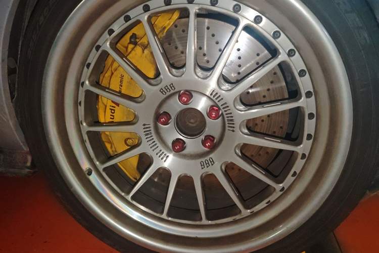 Used Audi A6 2018 3.0T allroad quattro Right Front Wheel Hub