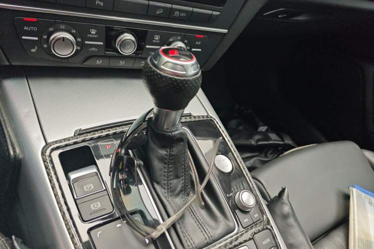 Used Audi A6 2018 3.0T allroad quattro Gear Lever