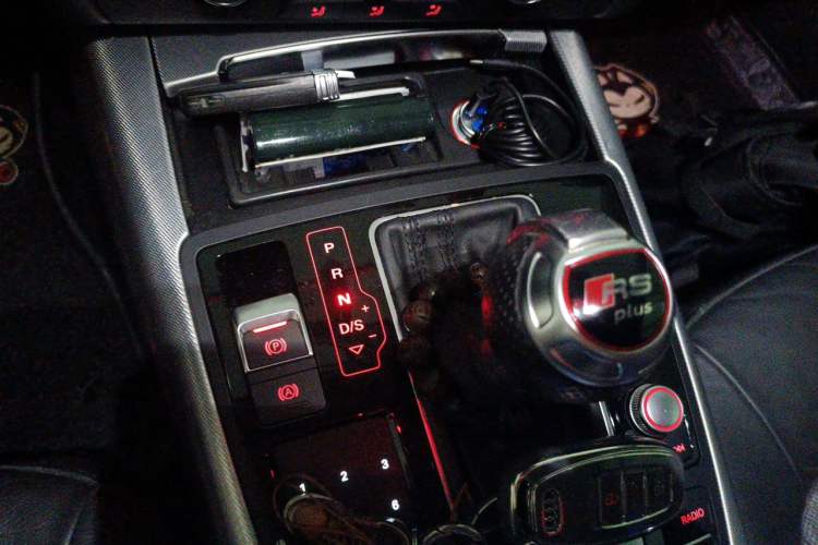 Used Audi A6 2018 3.0T allroad quattro Gear Lever