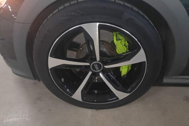 Used Audi A6 2018 3.0T allroad quattro Left Front Wheel Hub
