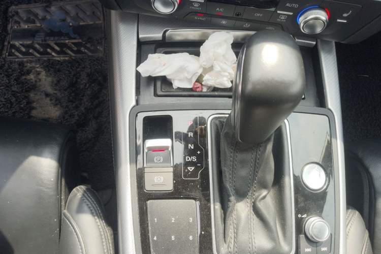 Used Audi A6 2018 3.0T allroad quattro Gear Lever