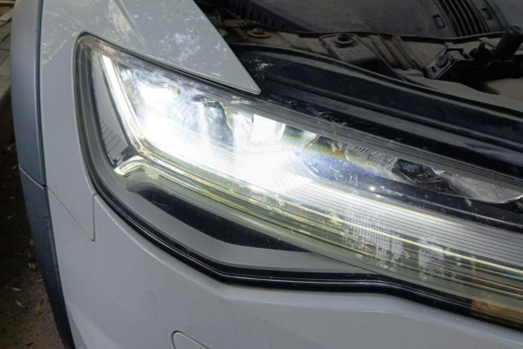 Used Audi A6 2018 3.0T allroad quattro Right Front Headlight
