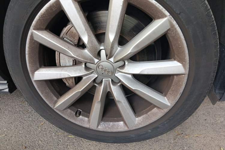Used Audi A6 2018 3.0T allroad quattro Right Front Wheel Hub
