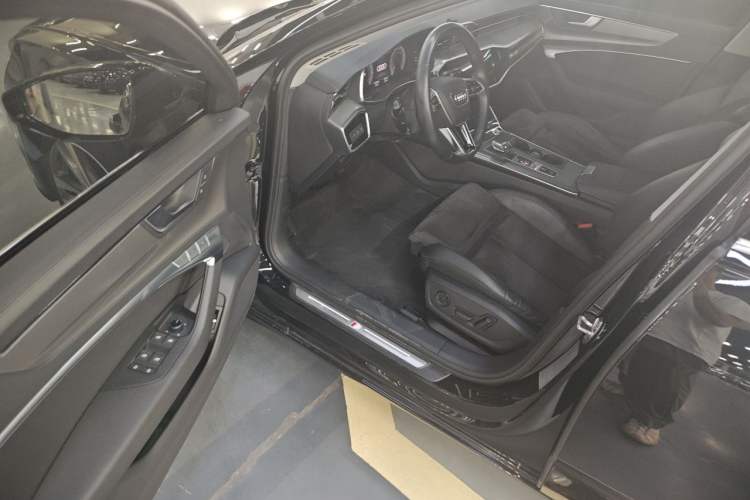 Used Audi A6 2020 Avant Futurist 45 TFSI Prestige Dynamic Edition Driver Seat