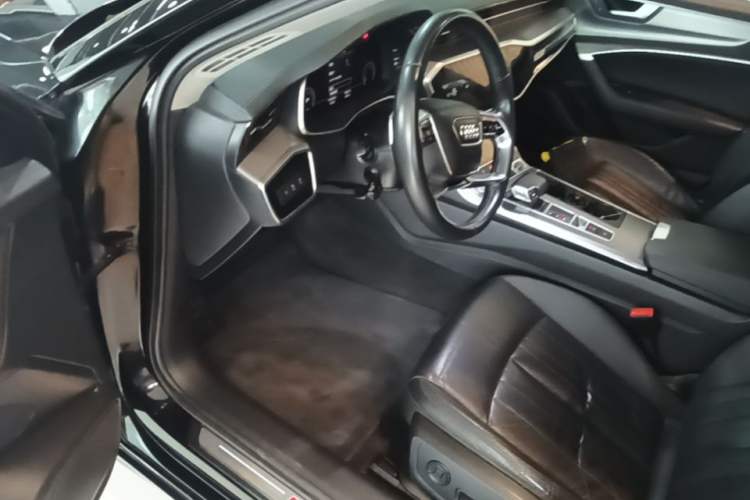 Used Audi A6 2020 Avant Futurist 40 TFSI Luxury Dynamic Model Driver Seat