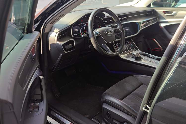Used Audi A6 2020 Avant Futurist 45 TFSI Prestige Dynamic Edition Driver Seat