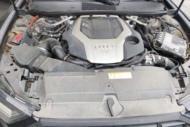 Used Audi A6 2020 allroad quattro Explorer 55 TFSI Prestige Off-Road Model Engine Bay