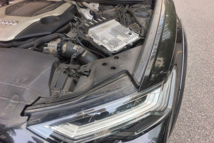Used Audi A6 2020 allroad quattro Explorer 55 TFSI Prestige Off-Road Model Engine Bay Left