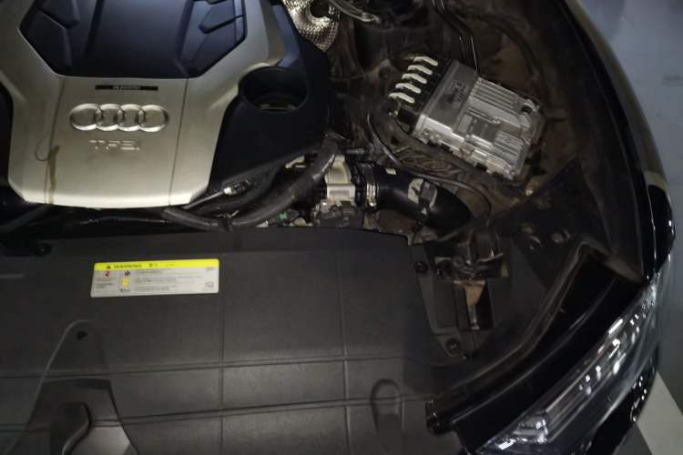 Used Audi A6 2020 allroad quattro Explorer 55 TFSI Prestige Off-Road Model Engine Bay Left