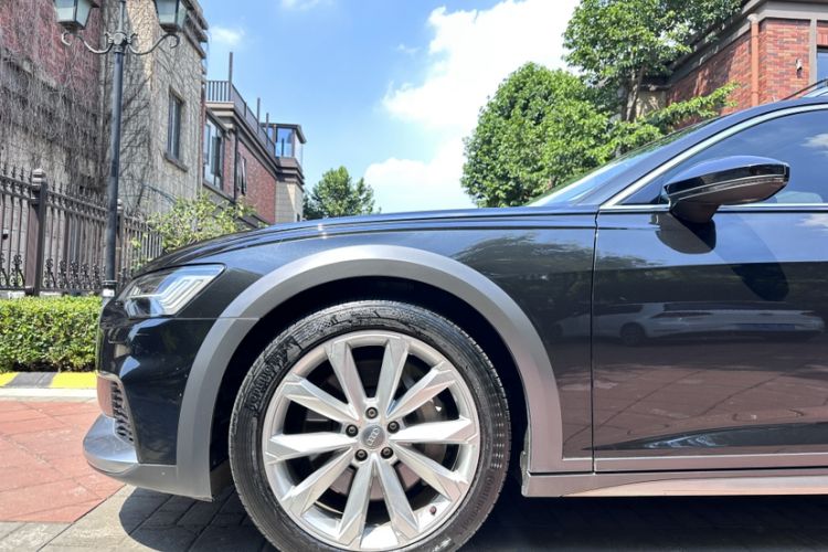 Used Audi A6 2020 allroad quattro Explorer 55 TFSI Prestige Off-Road Model Exterior 10