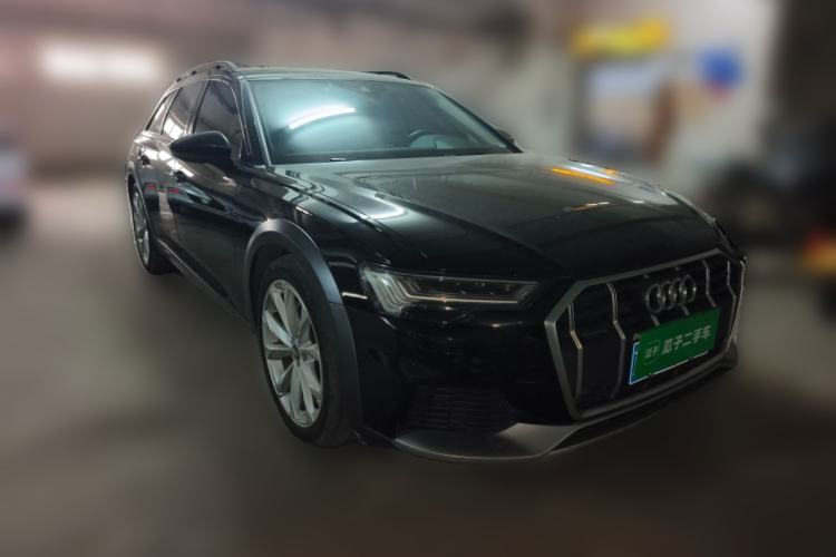Used Audi A6 2020 allroad quattro Explorer 55 TFSI Prestige Off-Road Model Front Right 45 Deg