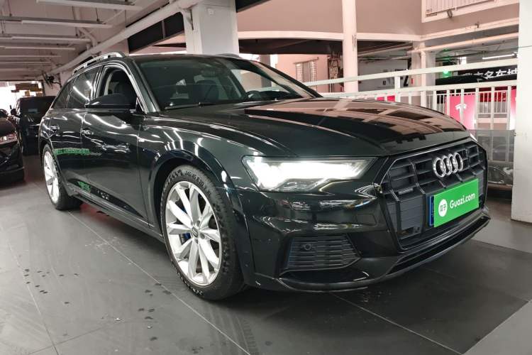 Used Audi A6 2020 allroad quattro Explorer 55 TFSI Prestige Off-Road Model Front Right 45 Deg