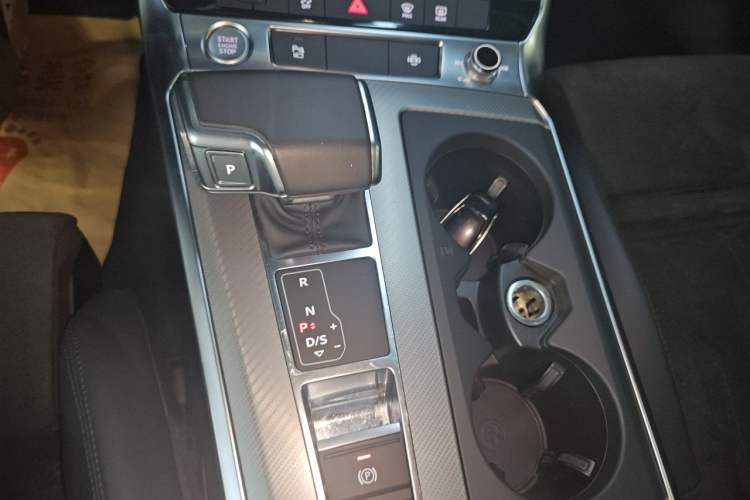 Used Audi A6 2020 Avant Futurist 45 TFSI Prestige Dynamic Edition Gear Lever