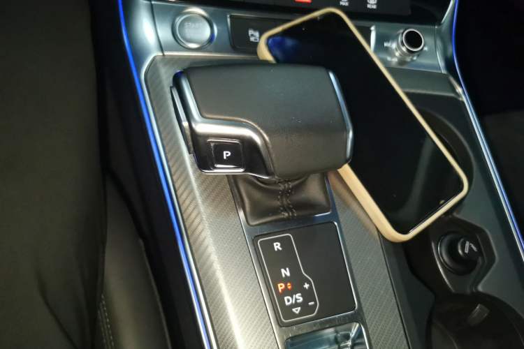 Used Audi A6 2020 Avant Futurist 45 TFSI Prestige Dynamic Edition Gear Lever