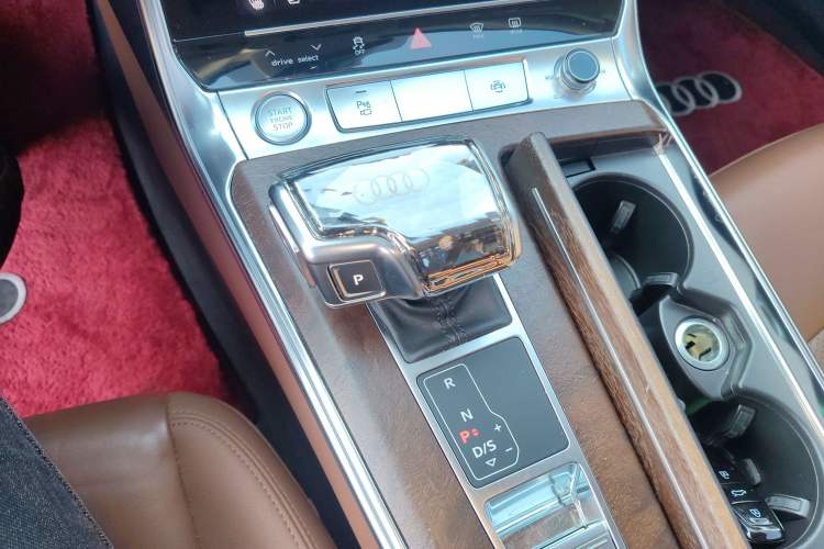 Used Audi A6 2020 allroad quattro Explorer 55 TFSI Prestige Off-Road Model Gear Lever