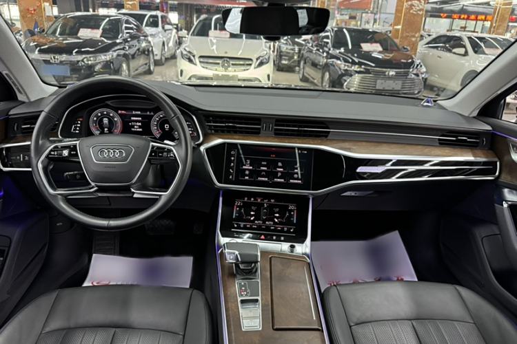 Used Audi A6 2020 allroad quattro Explorer 55 TFSI Prestige Off-Road Model Interior 2