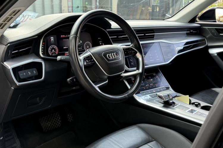 Used Audi A6 2020 Avant Futurist 40 TFSI Luxury Dynamic Model Interior 4