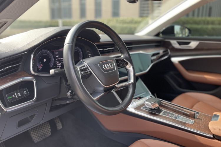 Used Audi A6 2020 allroad quattro Explorer 55 TFSI Prestige Off-Road Model Interior 5