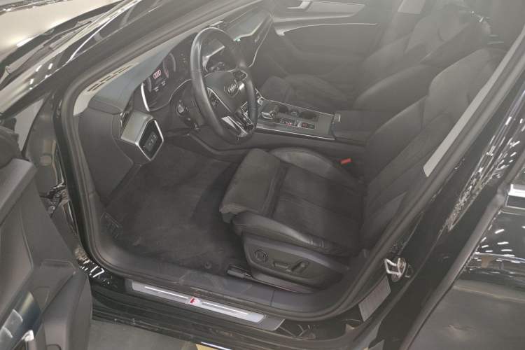 Used Audi A6 2020 Avant Futurist 45 TFSI Prestige Dynamic Edition Left Front Seat