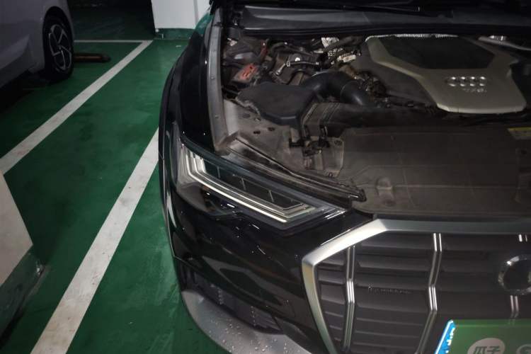 Used Audi A6 2020 allroad quattro Explorer 55 TFSI Prestige Off-Road Model Right Front Headlight