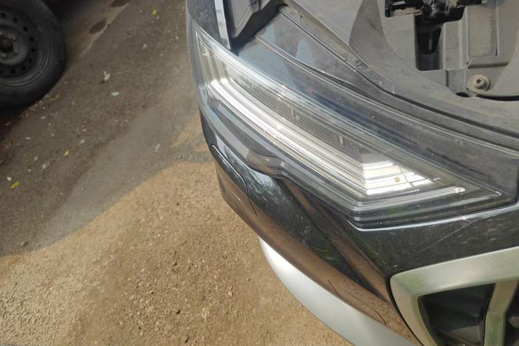 Used Audi A6 2020 allroad quattro Explorer 55 TFSI Prestige Off-Road Model Right Front Headlight