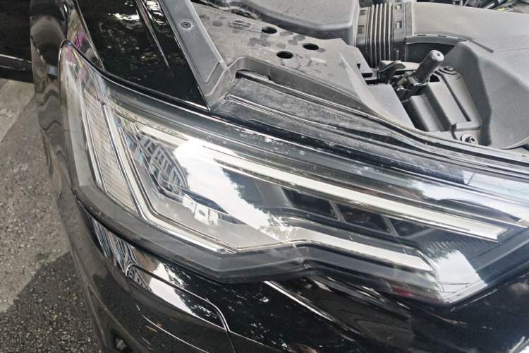 Used Audi A6 2020 Avant Futurist 40 TFSI Luxury Dynamic Model Right Front Headlight