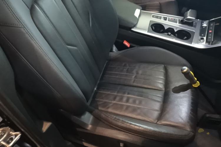 Used Audi A6 2020 Avant Futurist 40 TFSI Luxury Dynamic Model Right Front Seat