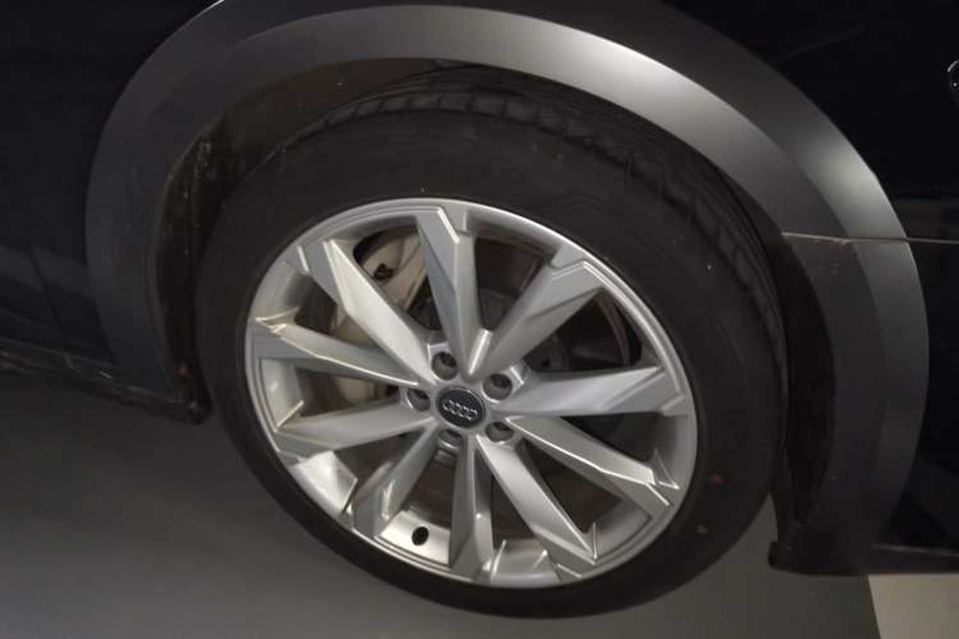 Used Audi A6 2020 allroad quattro Explorer 55 TFSI Prestige Off-Road Model Right Front Wheel Hub