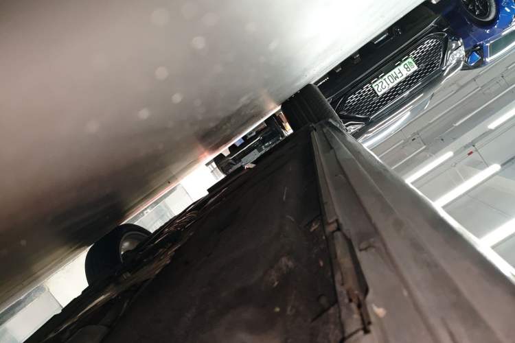 Used Audi A6 2020 allroad quattro Explorer 55 TFSI Prestige Off-Road Model Right Side Sill