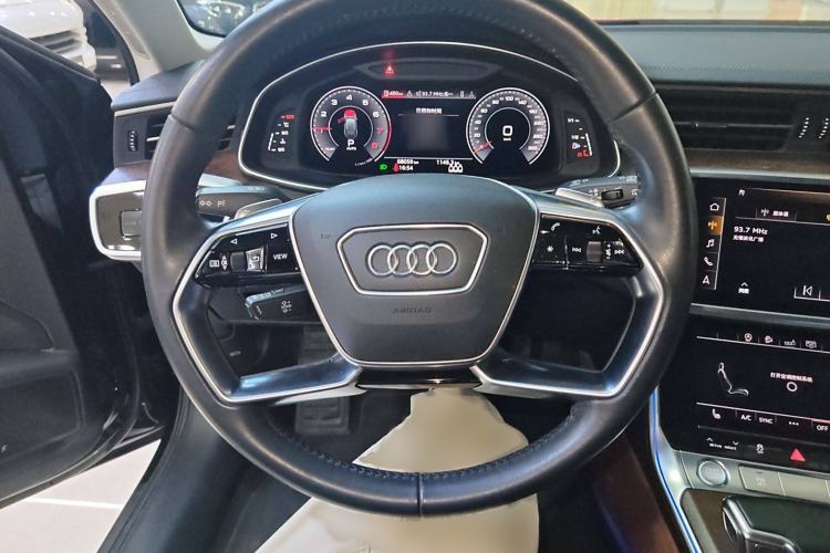 Used Audi A6 2020 allroad quattro Explorer 55 TFSI Prestige Off-Road Model Steering Wheel