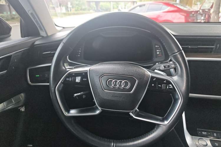 Used Audi A6 2020 Avant Futurist 40 TFSI Luxury Dynamic Model Steering Wheel