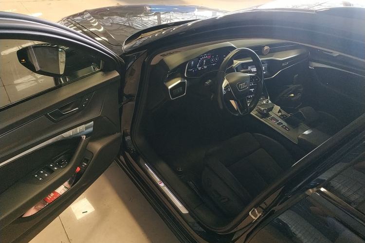 Used Audi A6 2020 Avant Futurist 45 TFSI Prestige Dynamic Edition Driver Seat