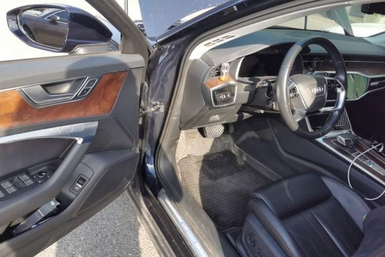Used Audi A6 2020 allroad quattro Explorer 55 TFSI Prestige Off-Road Model Driver Seat