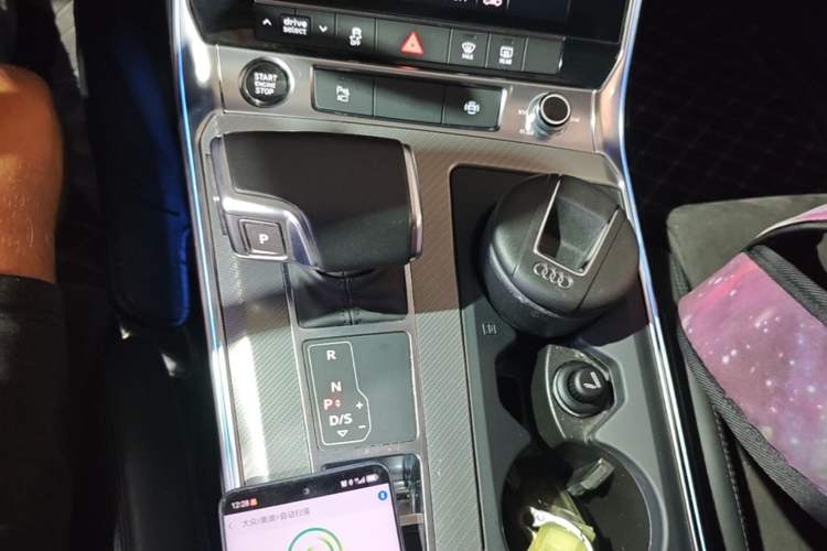Used Audi A6 2020 Avant Futurist 45 TFSI Prestige Dynamic Edition Gear Lever