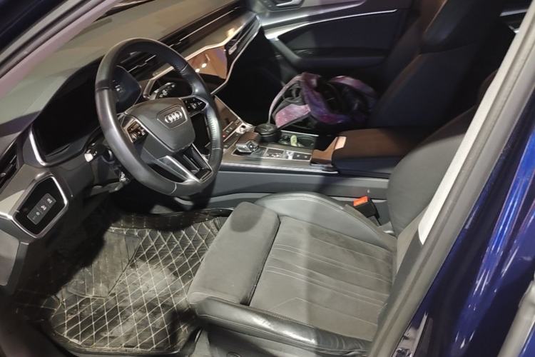 Used Audi A6 2020 Avant Futurist 45 TFSI Prestige Dynamic Edition Left Front Seat
