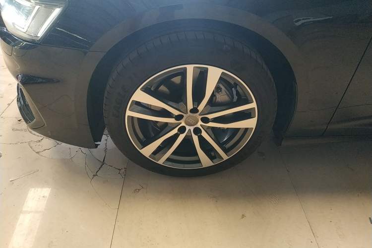 Used Audi A6 2020 Avant Futurist 45 TFSI Prestige Dynamic Edition Left Front Wheel Hub