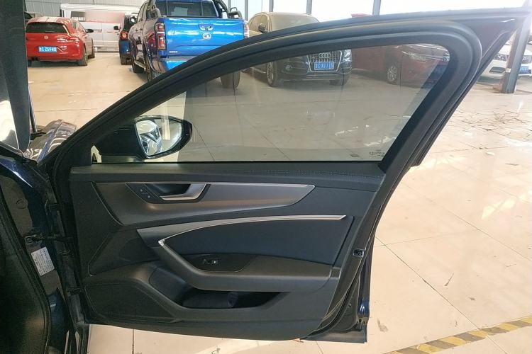 Used Audi A6 2020 Avant Futurist 45 TFSI Prestige Dynamic Edition Right Front Door Interior