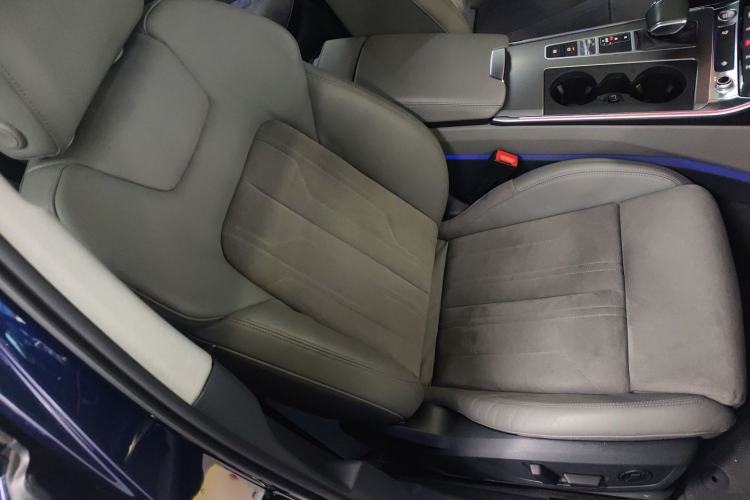 Used Audi A6 2020 Avant Futurist 45 TFSI Prestige Dynamic Edition Right Front Seat