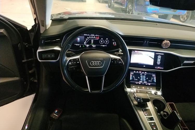 Used Audi A6 2020 Avant Futurist 45 TFSI Prestige Dynamic Edition Steering Wheel