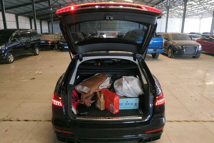 Used Audi A6 2020 Avant Futurist 45 TFSI Prestige Dynamic Edition Trunk